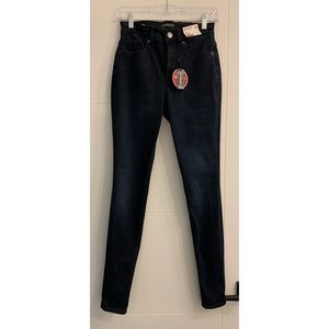 Express High Waisted Denim Perfect Curves Dark Wash Skinny Jeans Size 0L NWT